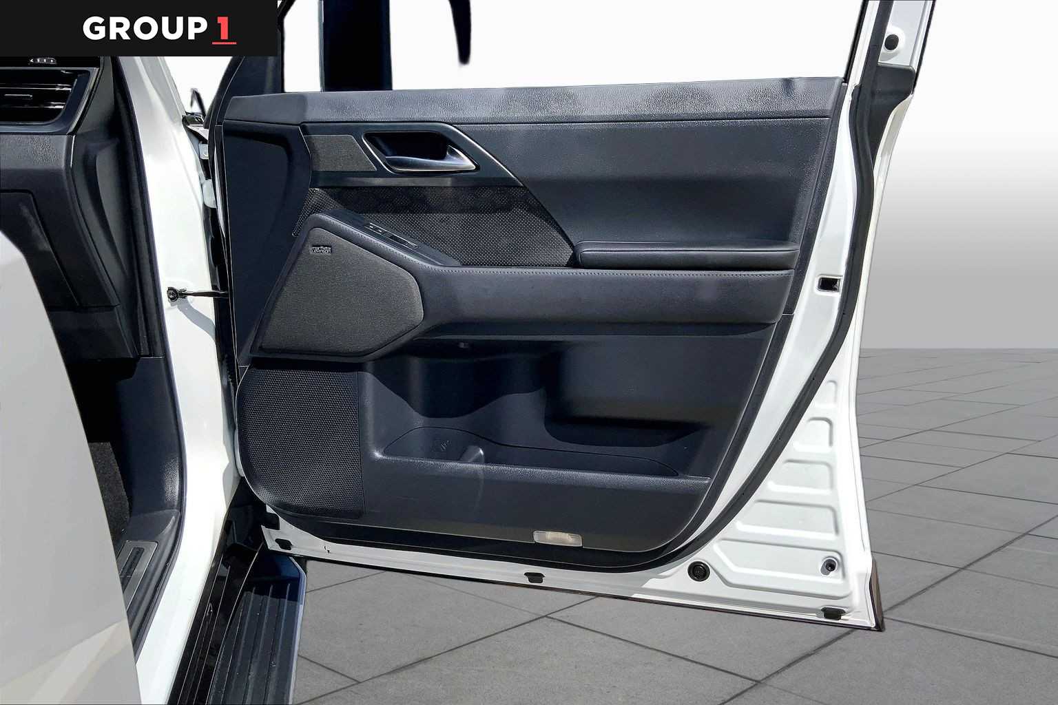 2024 Lexus GX 550 Luxury  Eminent White Pearl at Lexus of Clear Lake