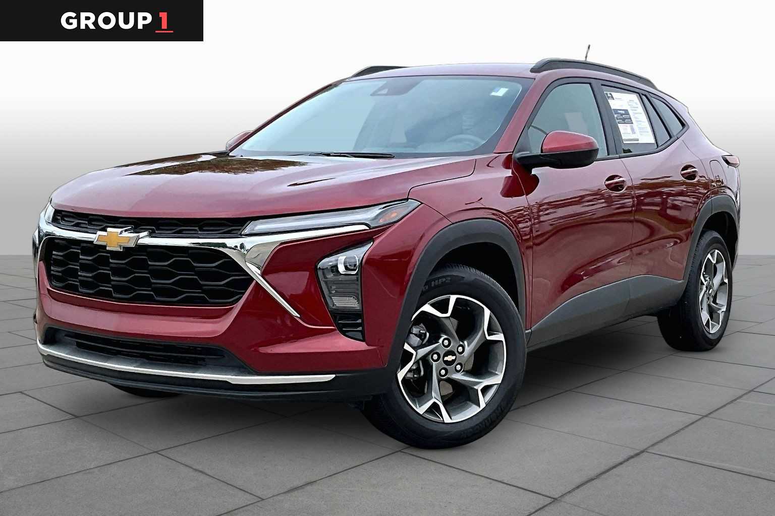 2025 Chevrolet Trax LT Crimson Metallic at Group 1 GMC Buick South