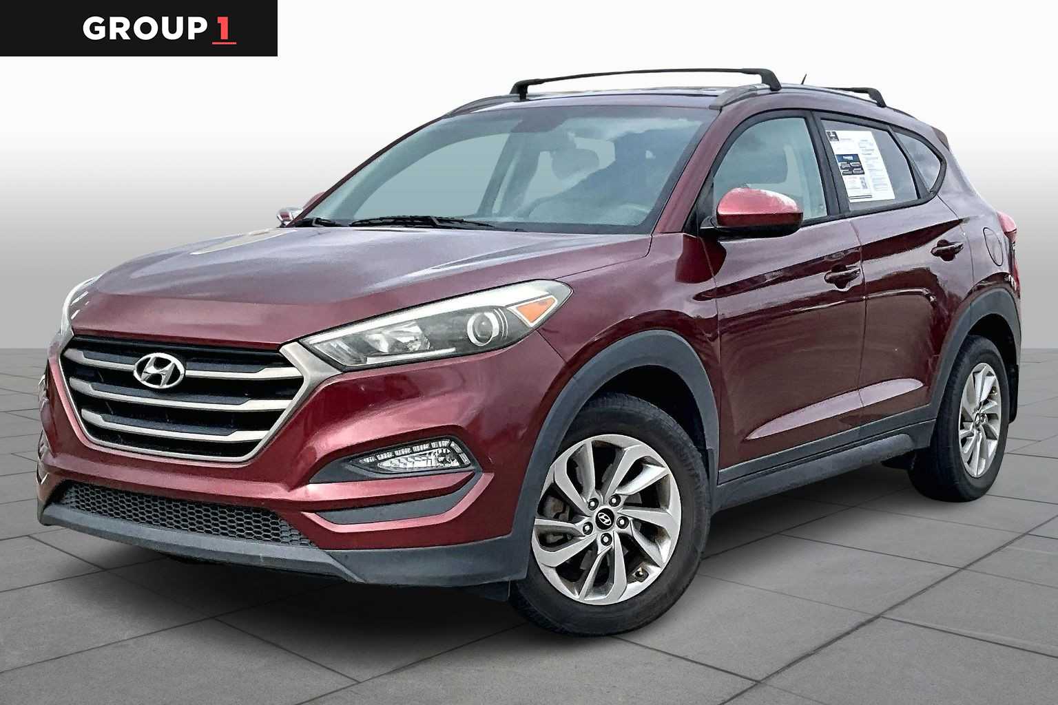 2016 Hyundai Tucson SE Ruby Wine at Honda of Clear Lake