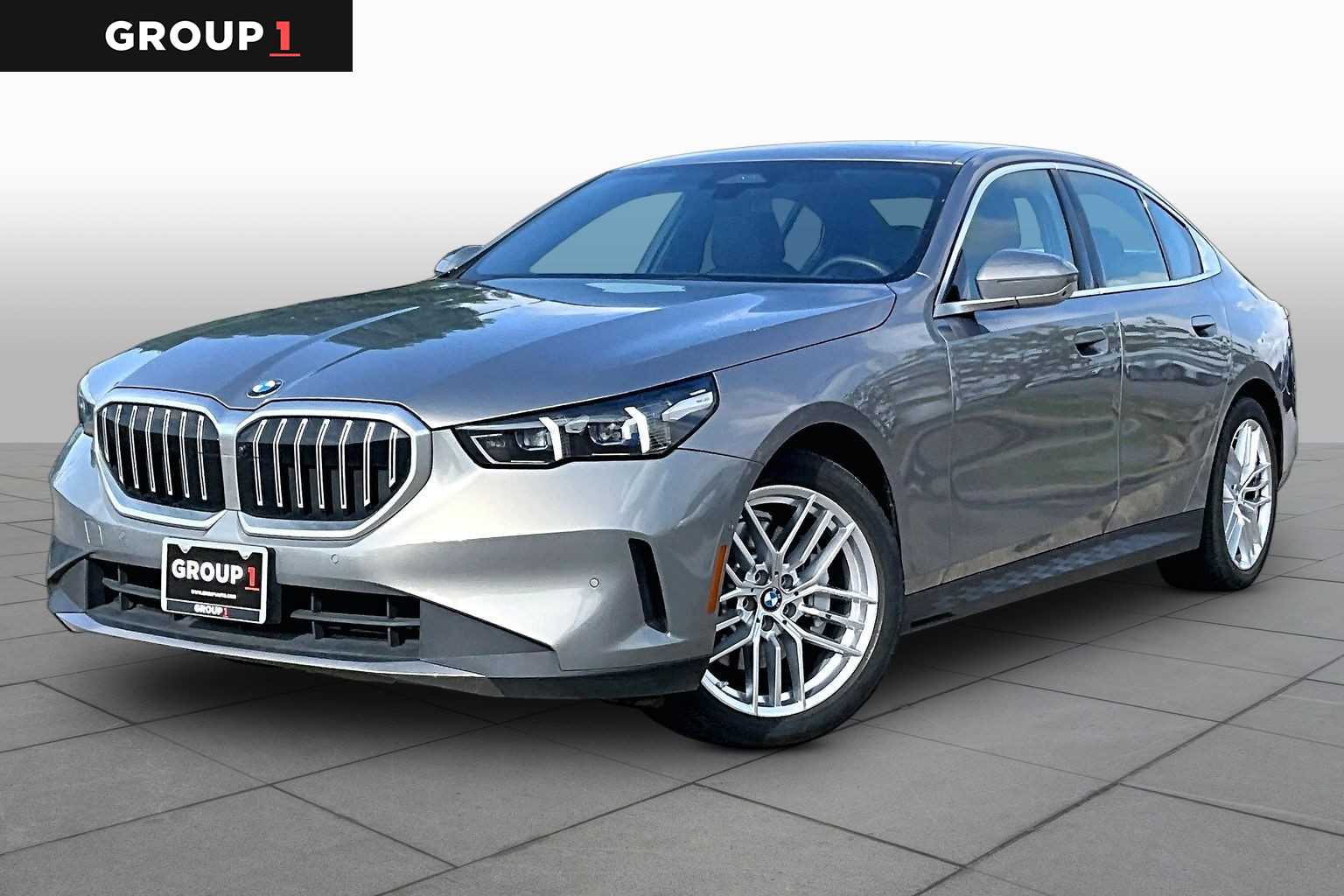 2024 BMW 530i 530i Oxide Grey Metallic at Lexus Southwest Houston