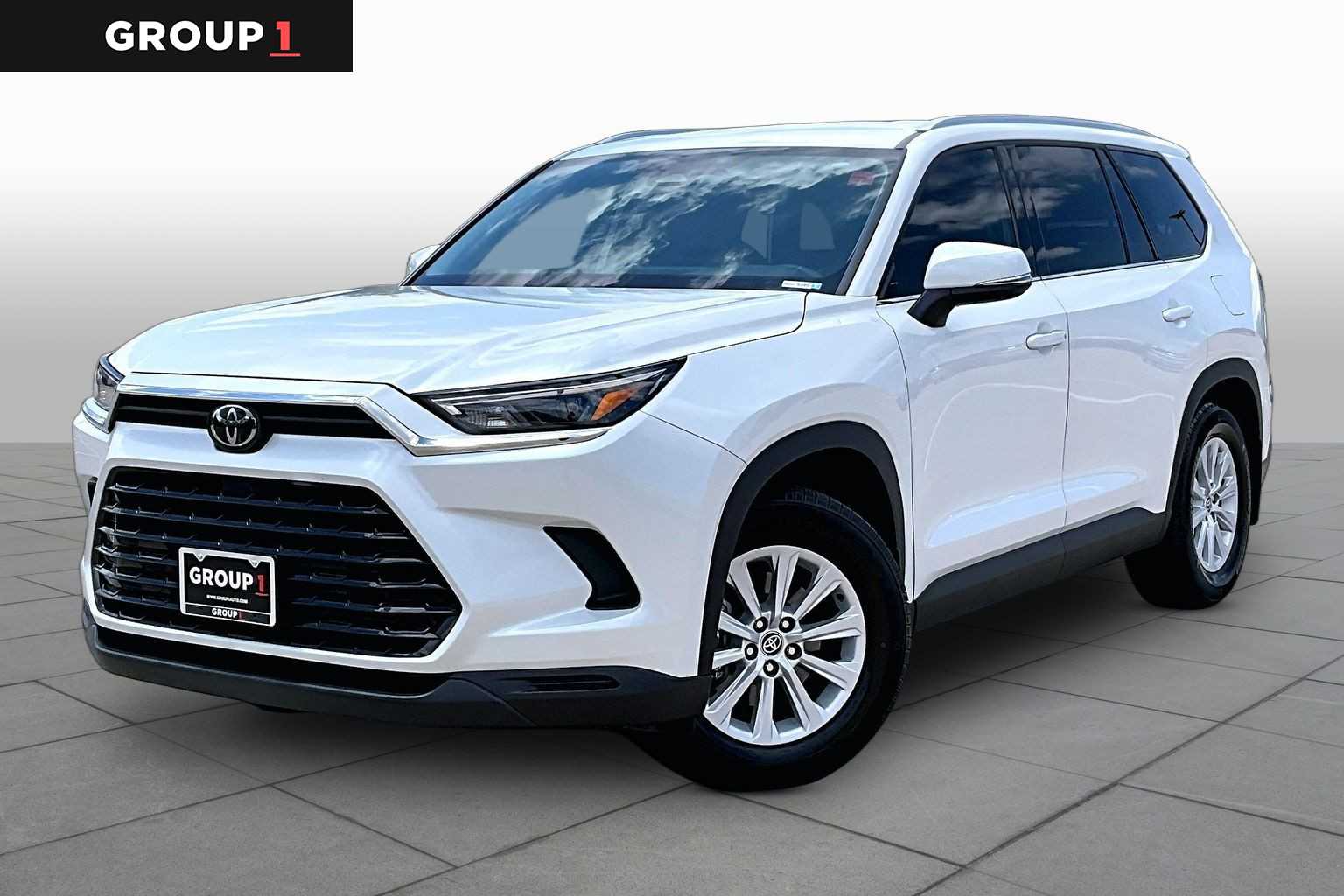 2024 Toyota Grand Highlander XLE Wind Chill Pearl at AutoNation USA Katy