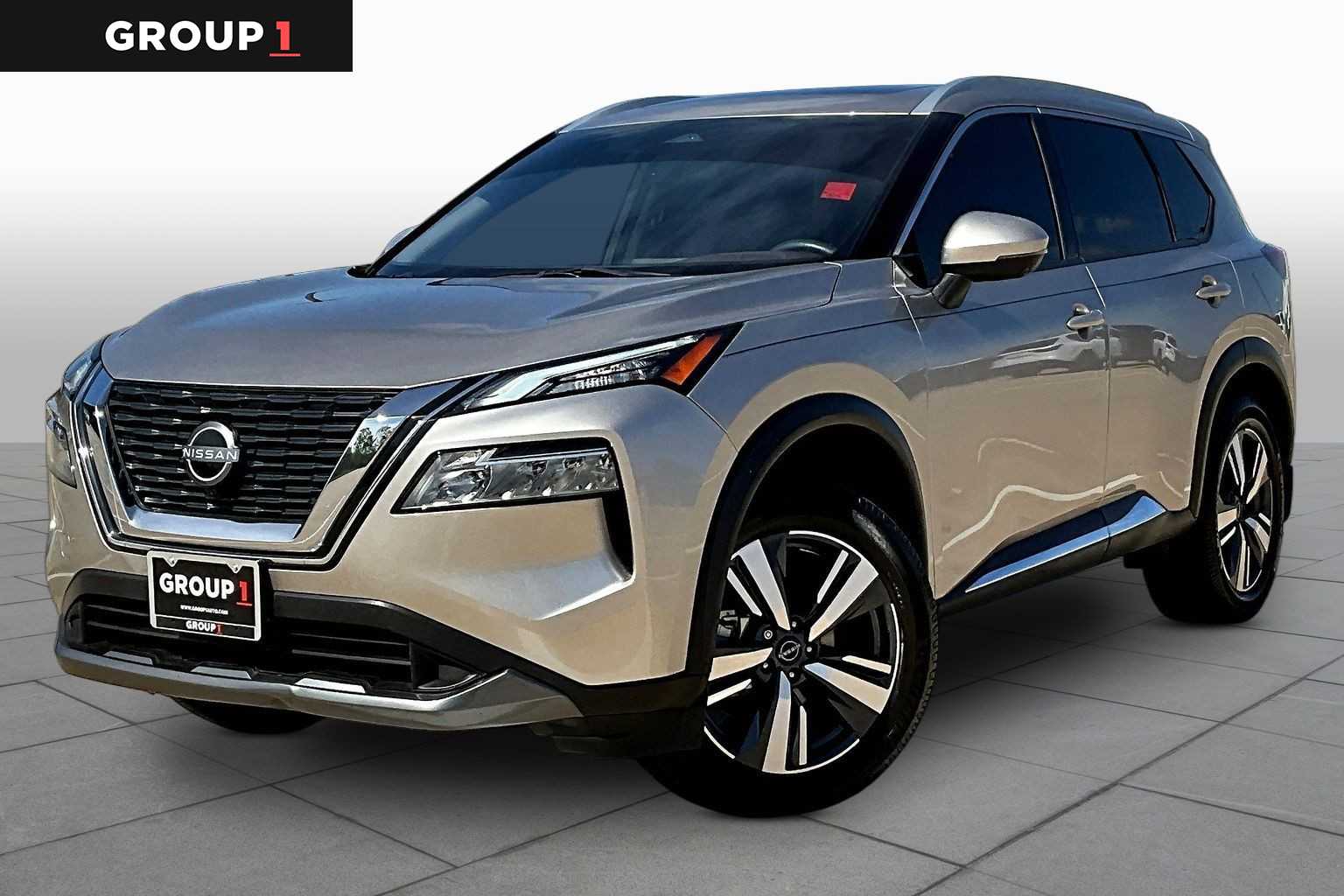 2023 Nissan Rogue SL Champagne Silver Metallic at Lone Star Chevrolet