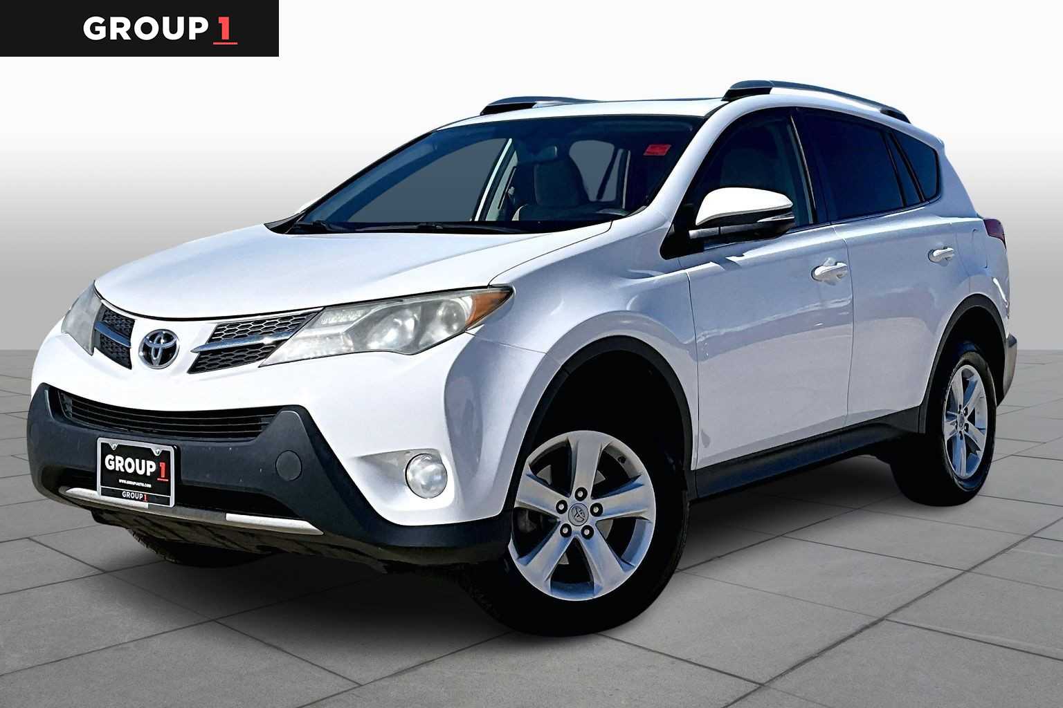 2013 Toyota RAV4 XLE Super White at Lexus Southwest Houston