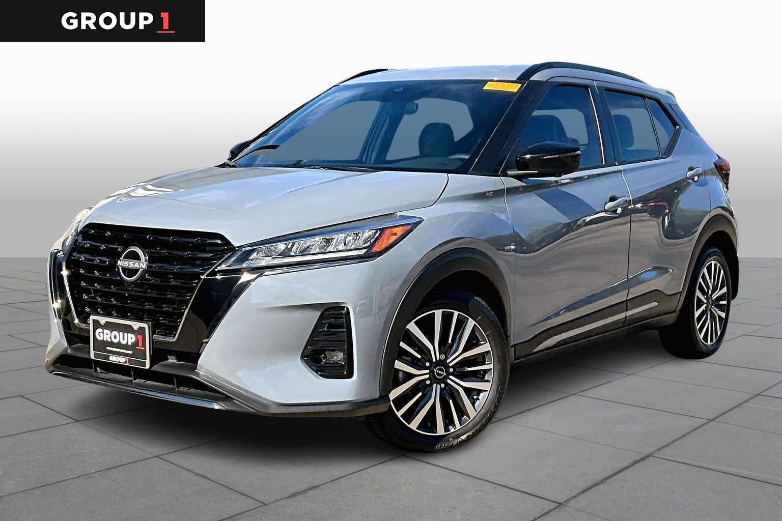 2024 Nissan Kicks SR Boulder Gray Pearl at HGreg Houston
