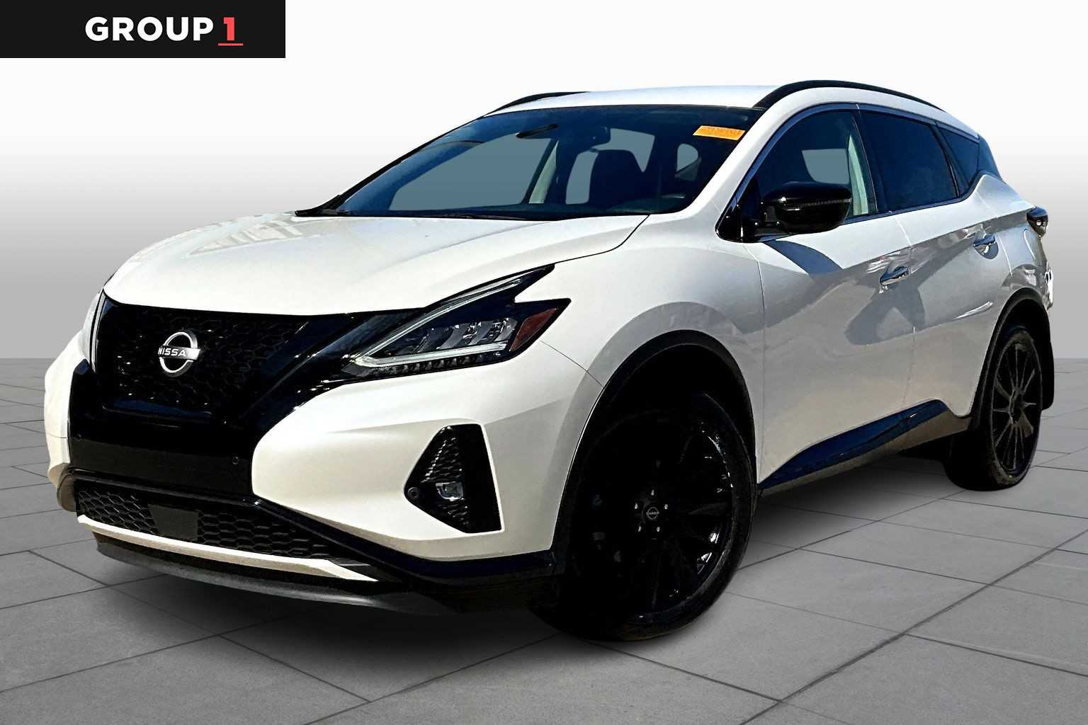 2024 Nissan Murano SV Pearl White Tricoat at Davis Chevrolet