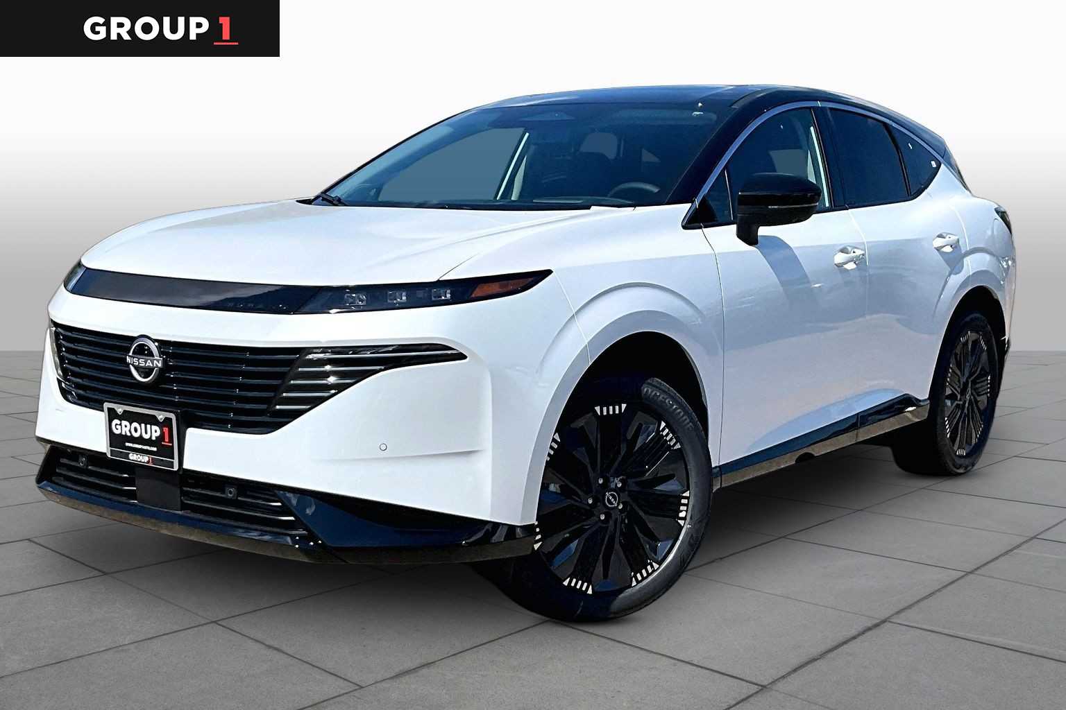 2026 Nissan Murano Platinum Everest White Pearl Tricoat/Super Black at Sterling McCall Nissan