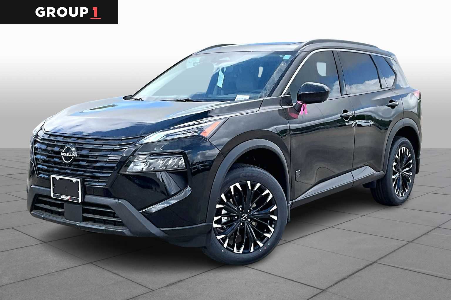 2026 Nissan Rogue Dark Armor - 0