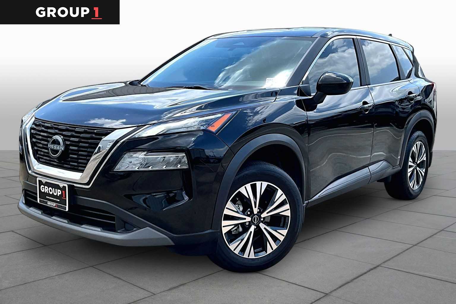 2023 Nissan Rogue SV - 0