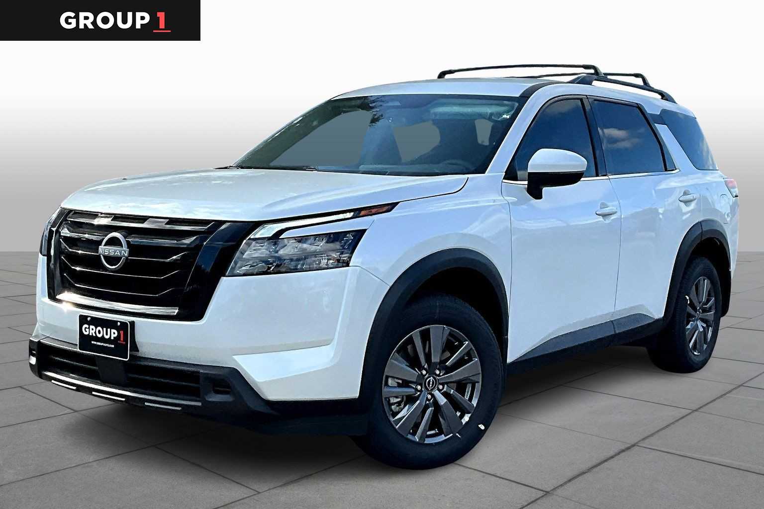 2025 Nissan Pathfinder SV Everest White Pearl Tricoat at Sterling McCall Nissan