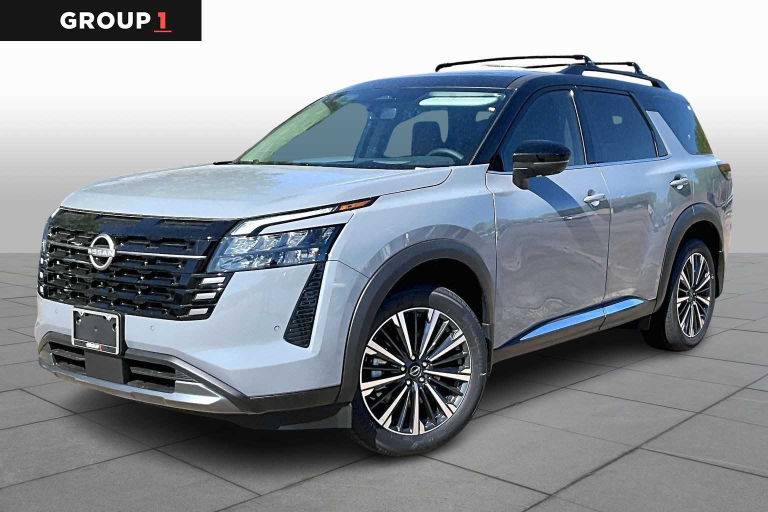 2026 Nissan Pathfinder Platinum Boulder Gray Pearl/Super Black at Sterling McCall Nissan