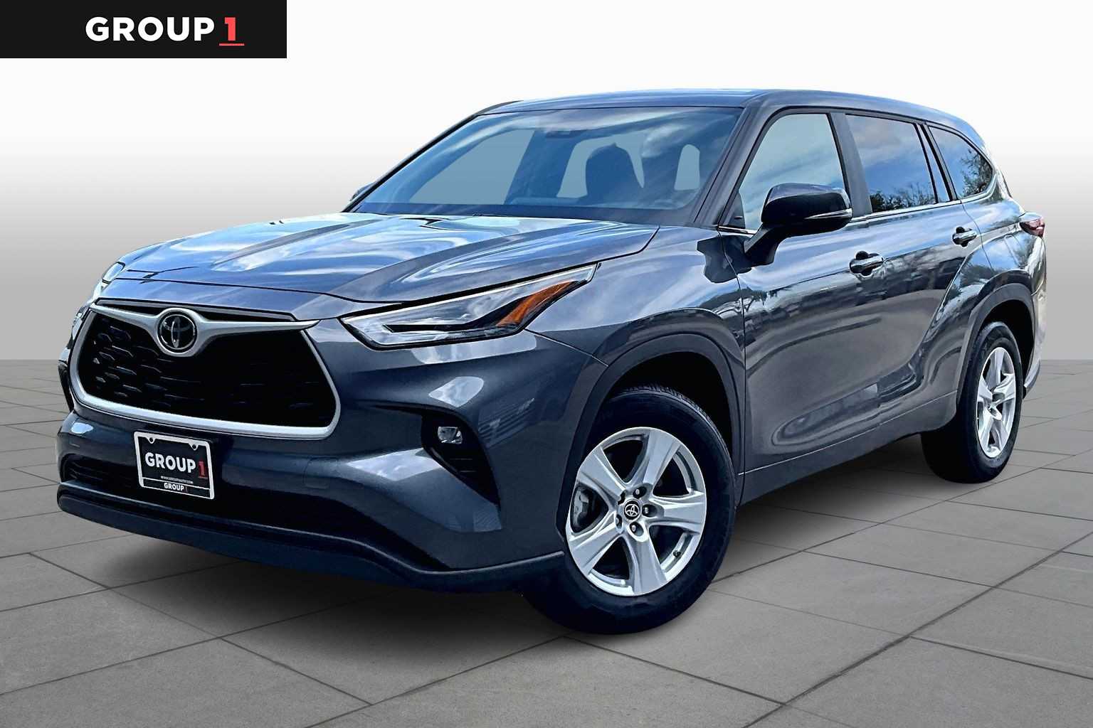 2025 Toyota Highlander Limited Magnetic Gray Metallic at AutoNation USA Houston