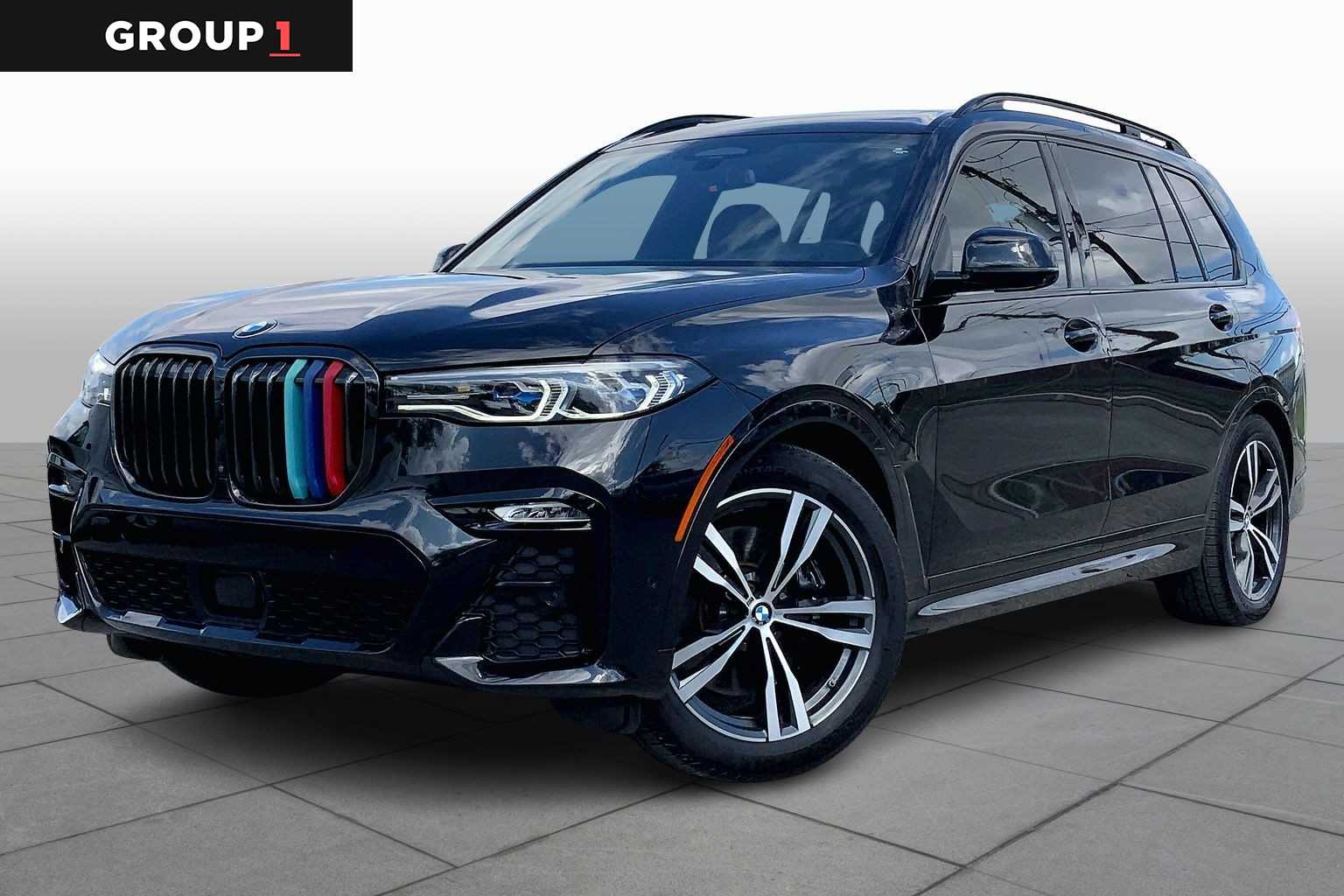 2022 BMW X7 M50i AWD