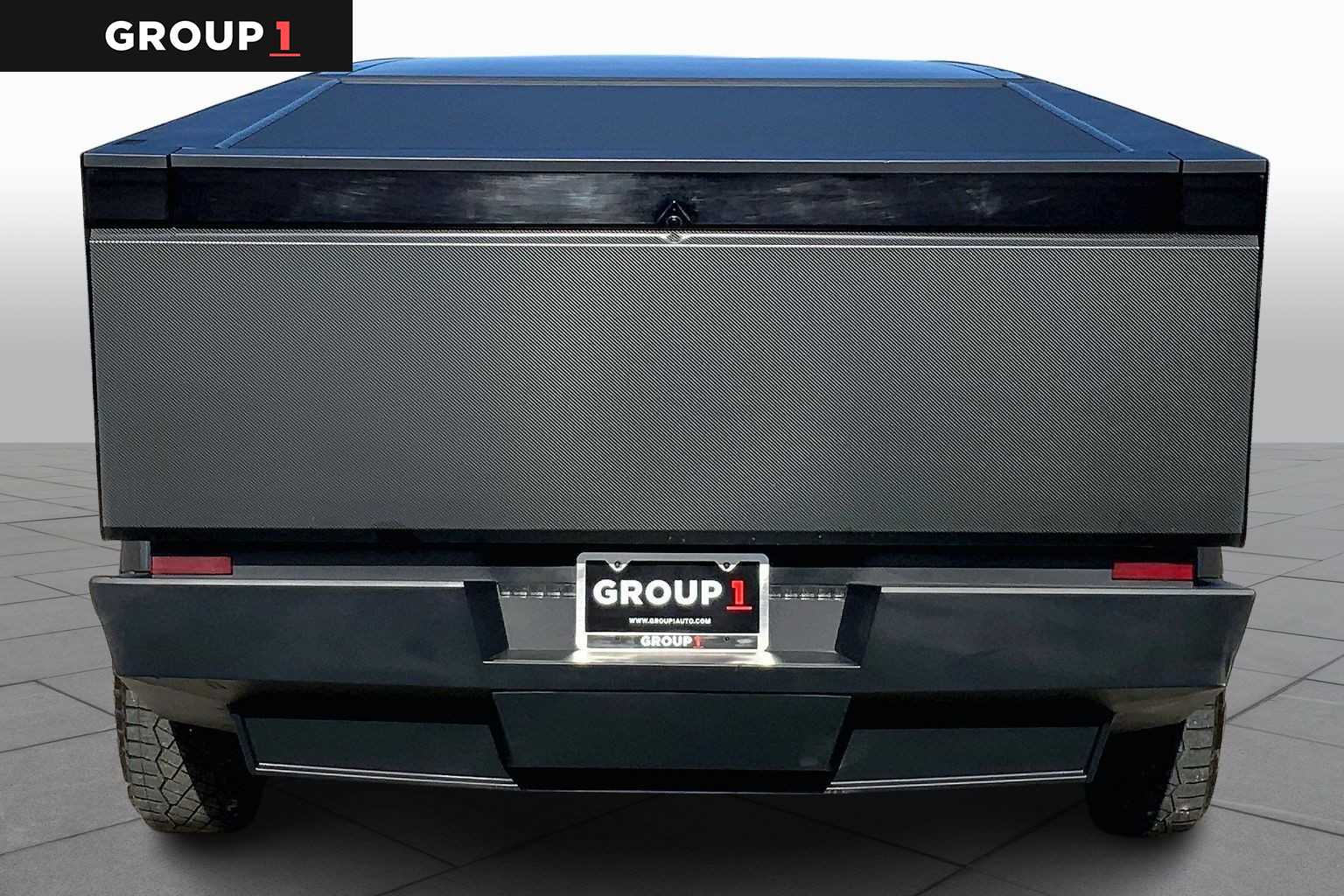 2024 Tesla Cybertruck Crew Cab AWD