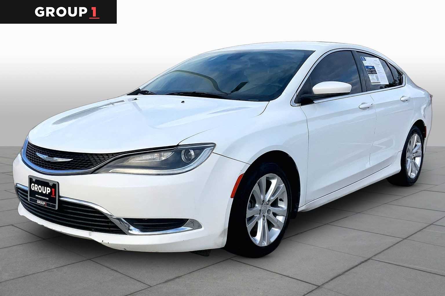 2015 Chrysler 200 Limited Sedan FWD