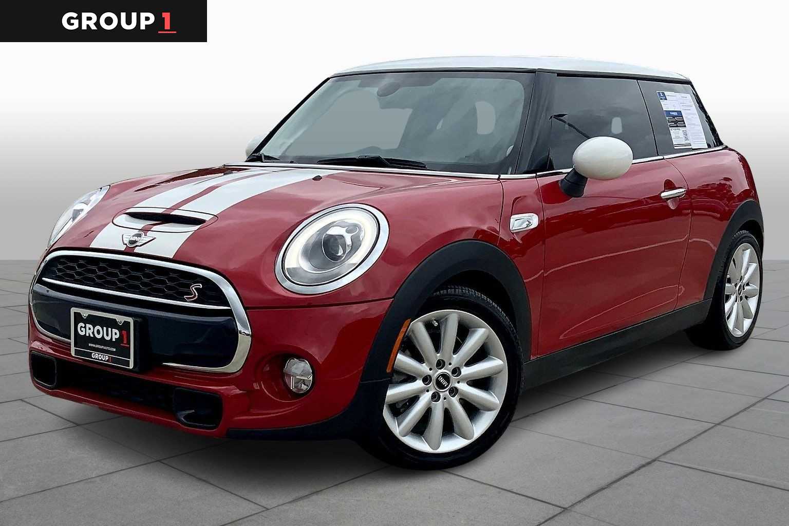 Blazing Red Metallic 2015 MINI Cooper S 2-Door Hatchback FWD Hatchback Front-Wheel Drive Automatic