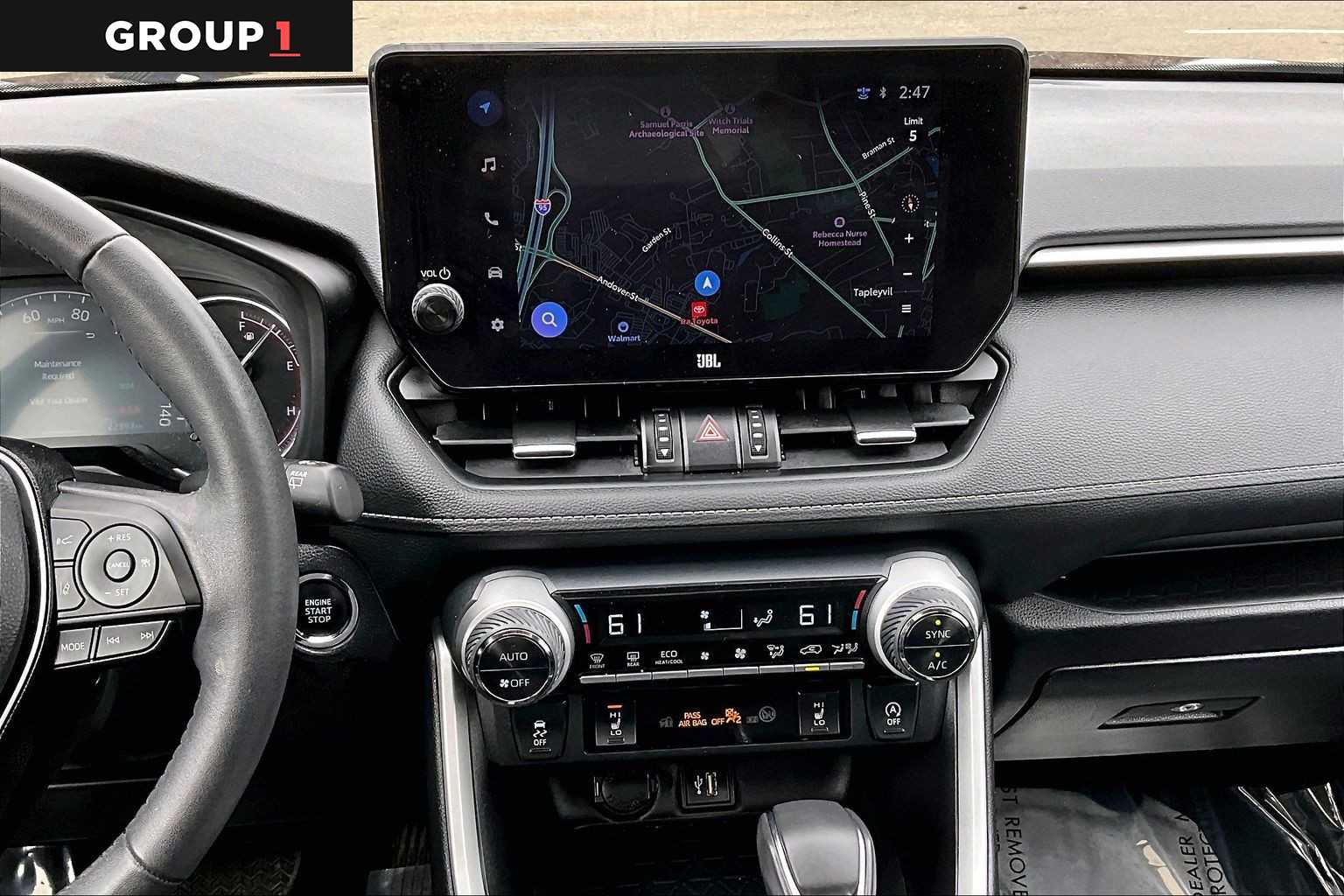 View vehicle photo 7