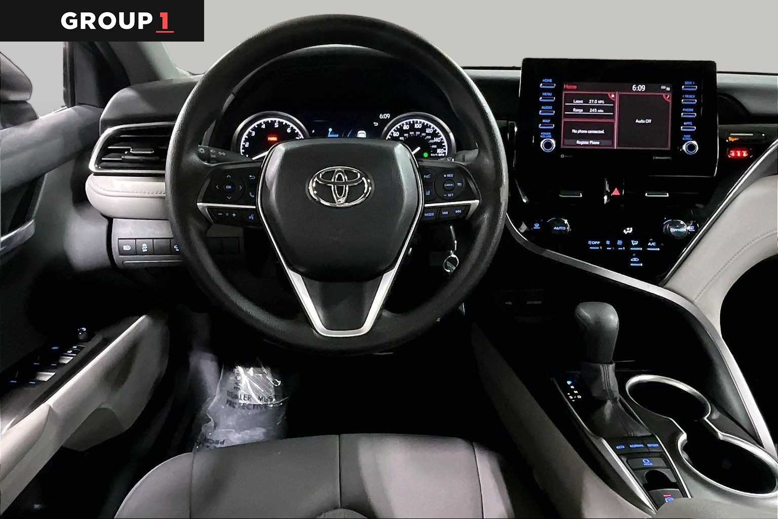 View vehicle photo 6