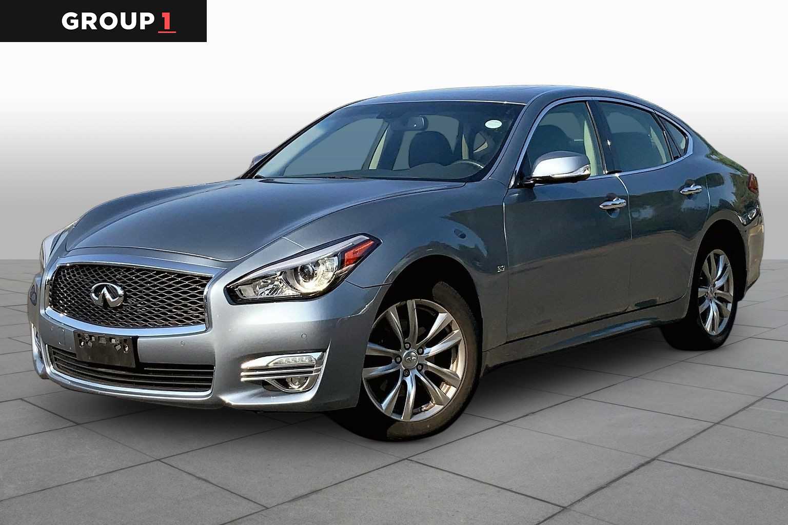 2016 Infiniti Q70 3.7