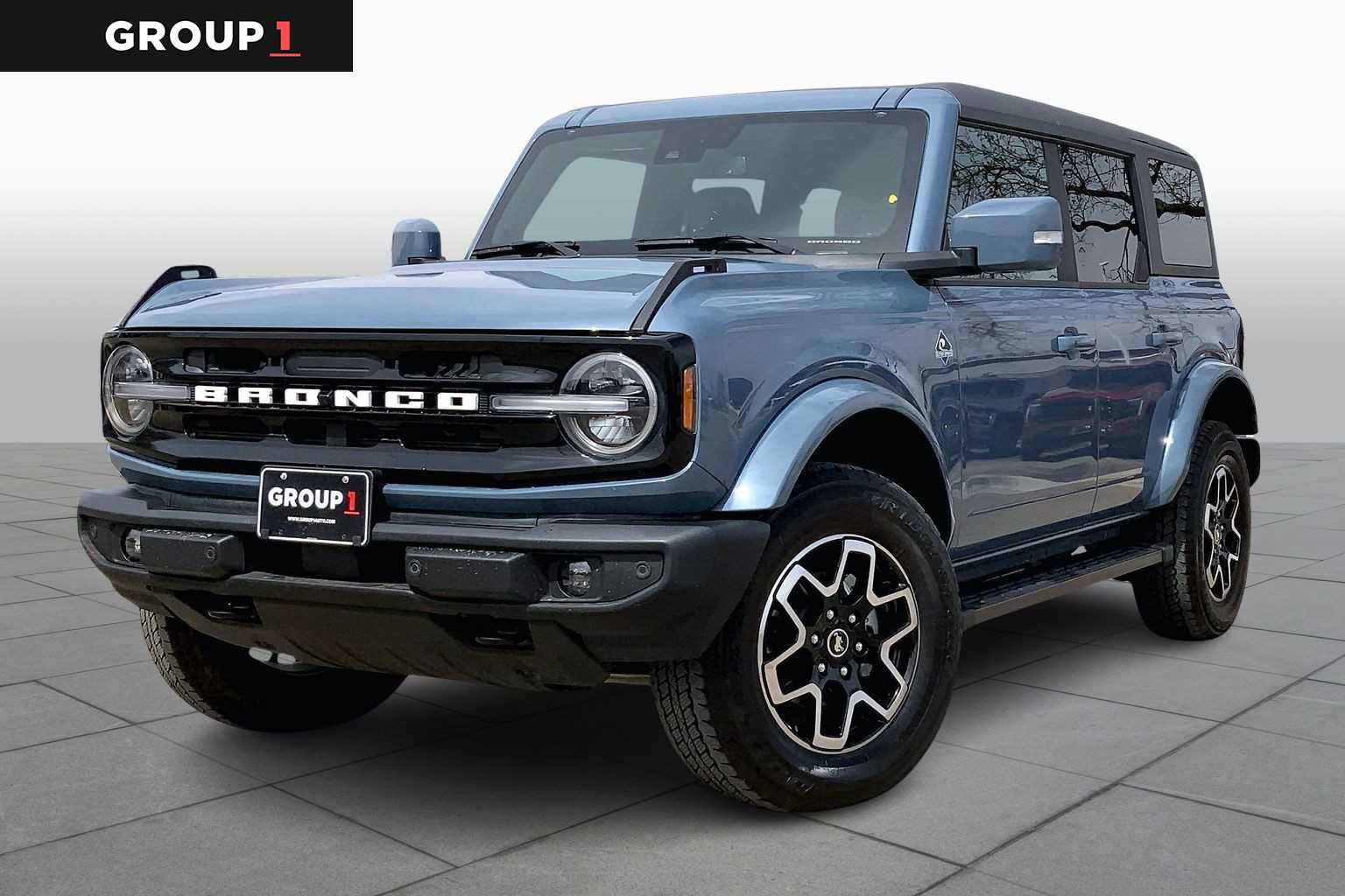 2024 Ford Bronco Outer Banks 4-Door 4WD