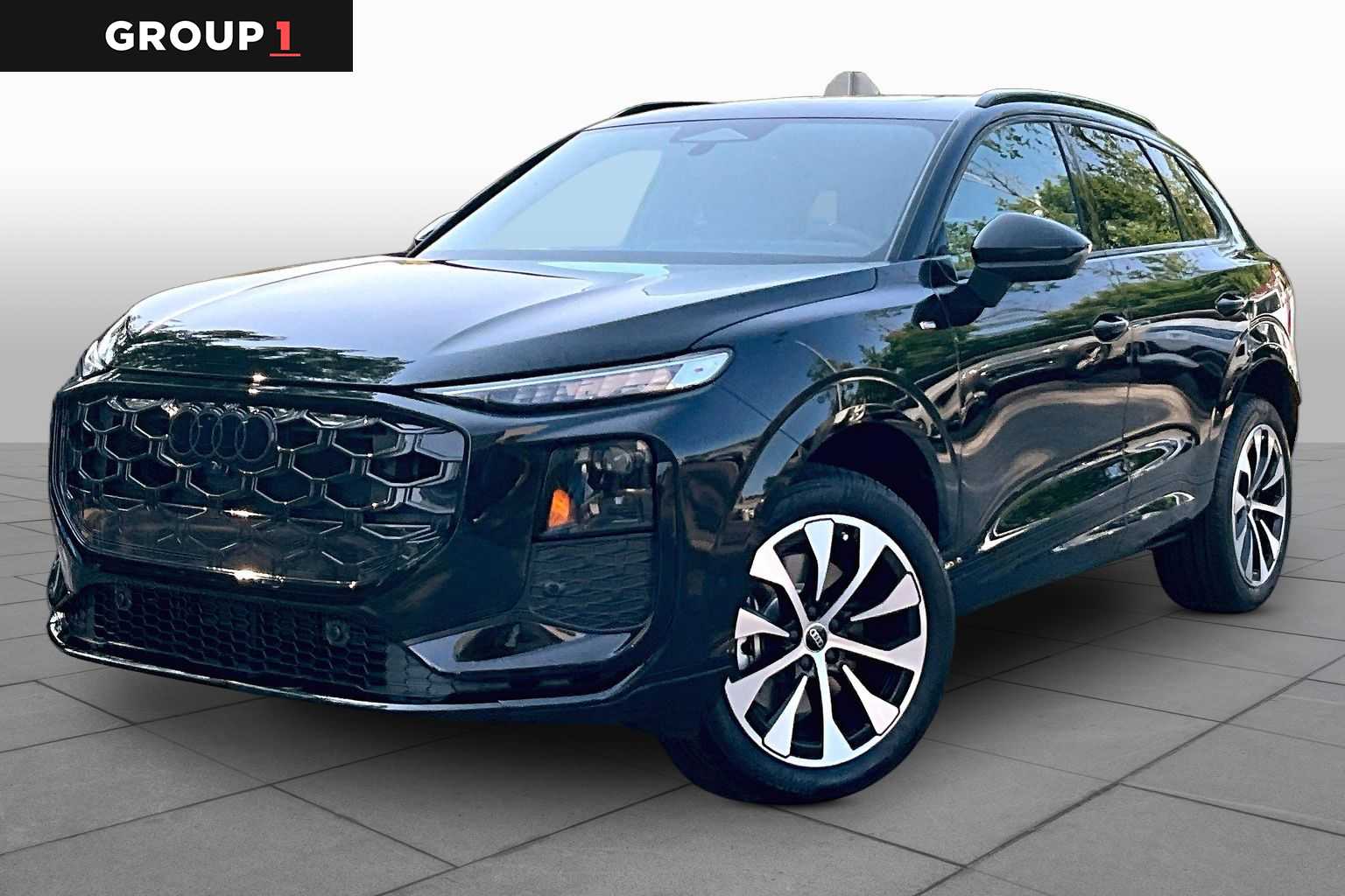 Mythos Black me 2026 Audi Q3 SUV / Crossover All-Wheel Drive 7-Speed Automatic