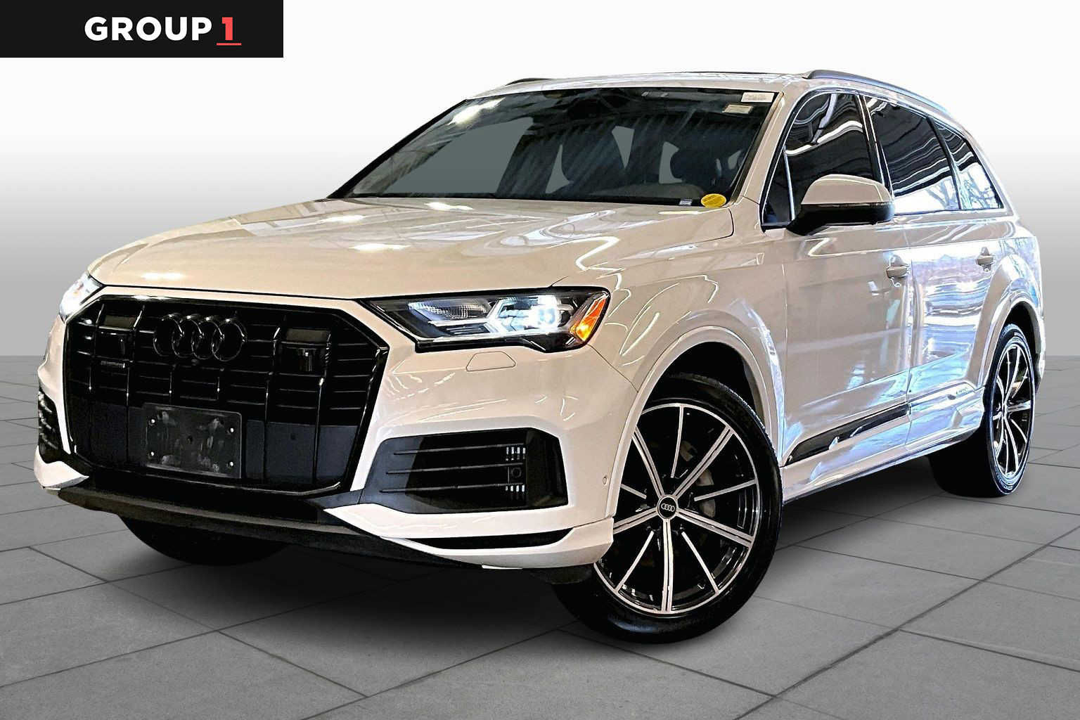 Glacier White Metallic 2022 Audi Q7 quattro Premium Plus 55 TFSI SUV / Crossover All-Wheel Drive 8-Speed Automatic
