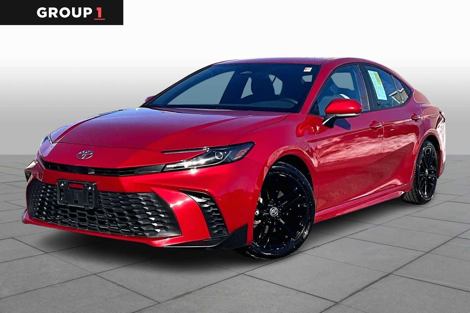 2025 Toyota Camry SE FWD