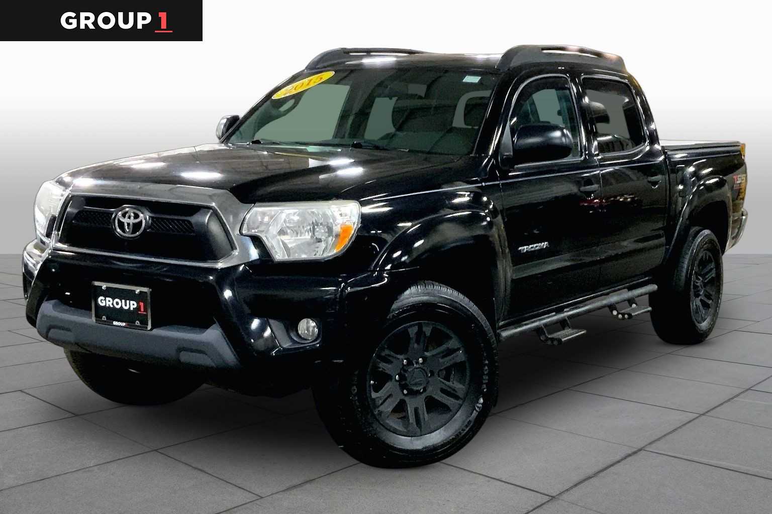 Black 2015 Toyota Tacoma Pickup Truck Four-Wheel Drive Automatic