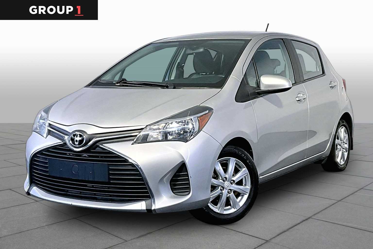 Classic Silver Metallic 2015 Toyota Yaris Hatchback Front-Wheel Drive Automatic