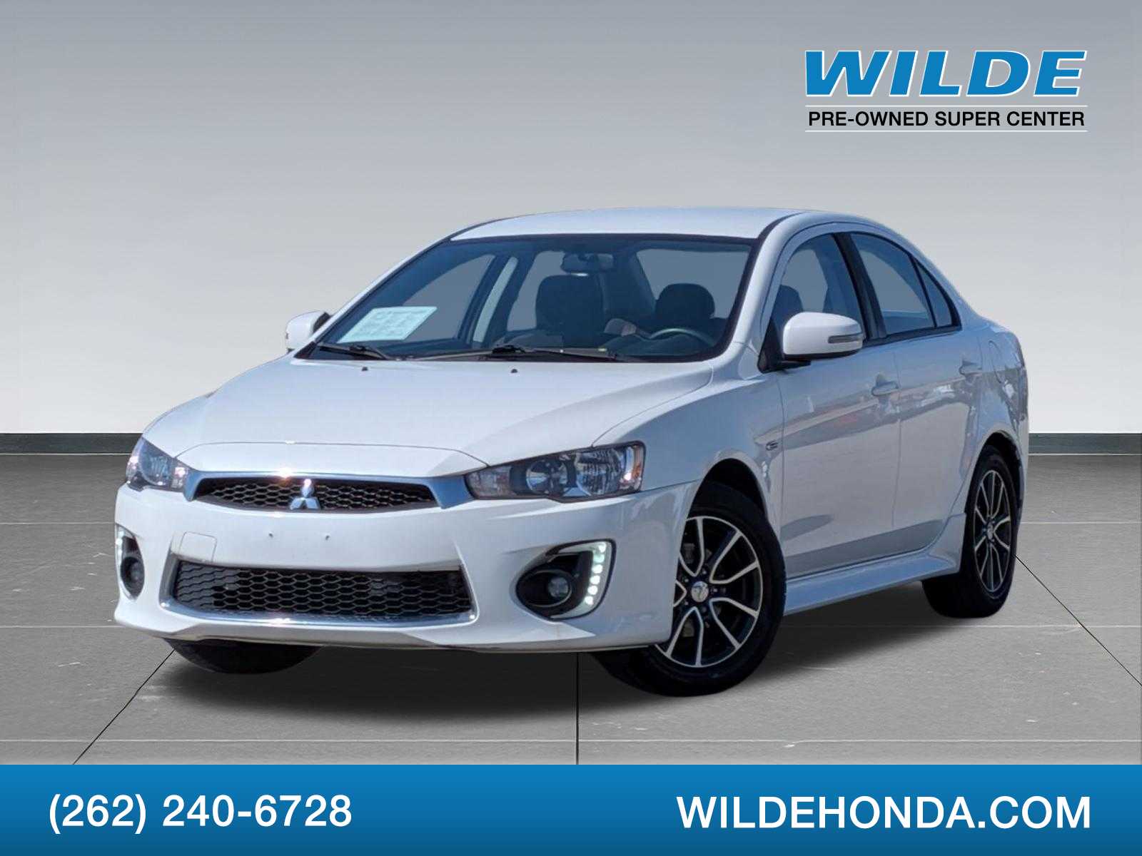 White 2017 Mitsubishi Lancer Sedan Automatic