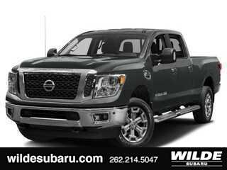 2017 Nissan Titan