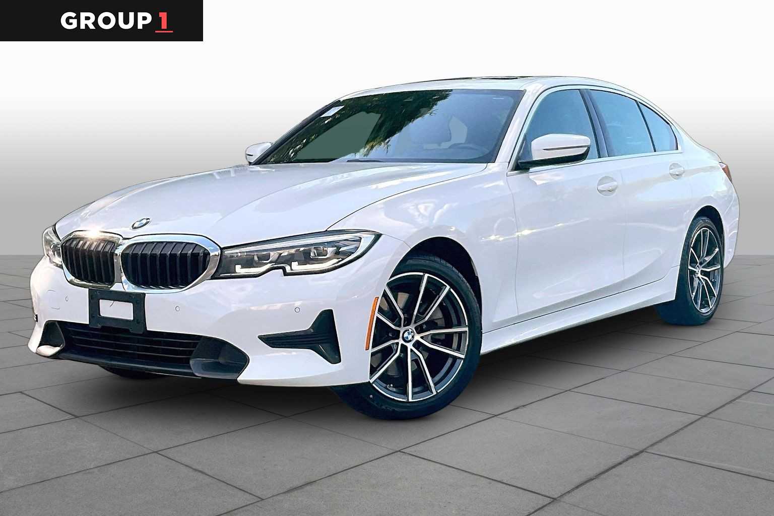 Alpine White 2019 BMW 3 Series 330i xDrive Sedan AWD Sedan All-Wheel Drive 8-Speed Automatic