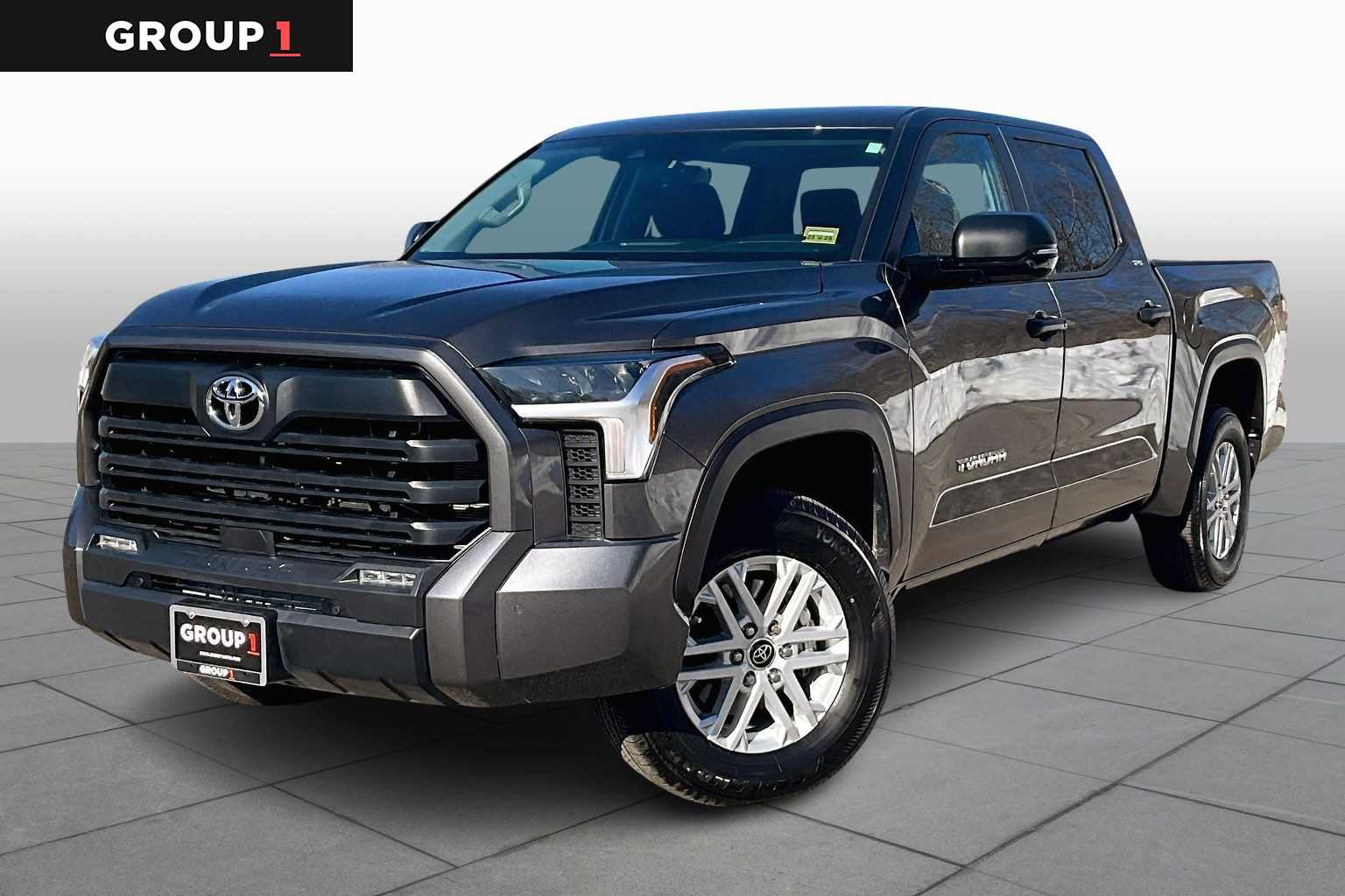 2024 Toyota Tundra SR5 CrewMax Cab 4WD
