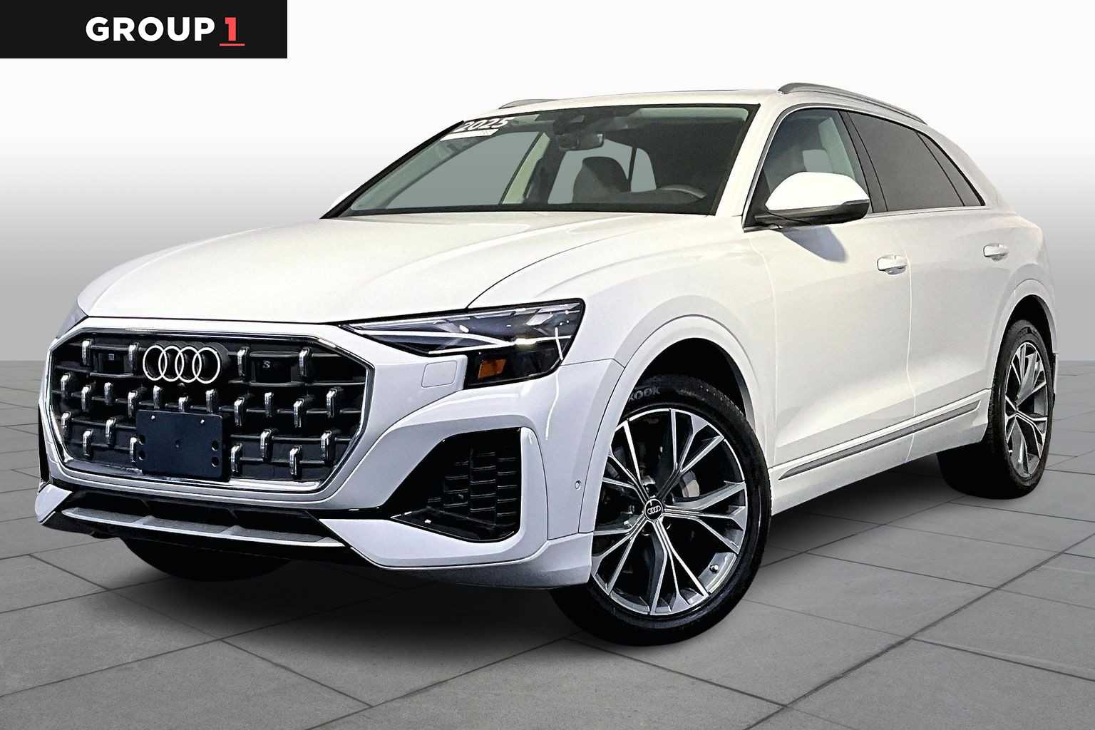 2025 Audi Q8 quattro Premium Plus 55 TFSI
