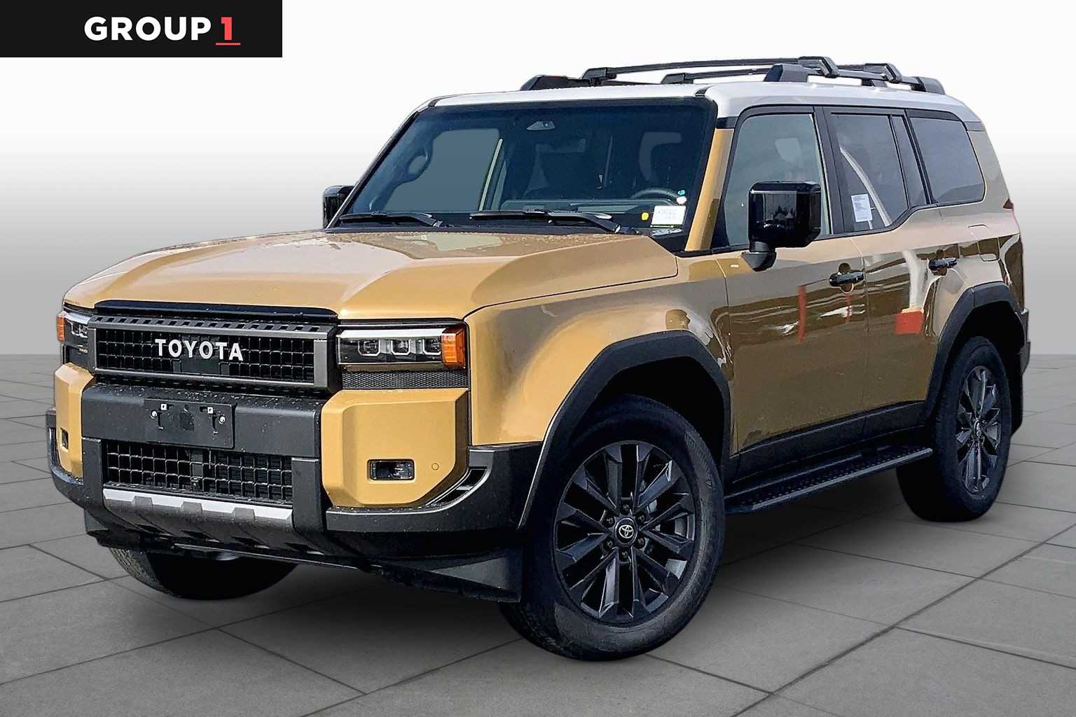 Trail Dust w/Grayscape Roof 2027 Toyota Land Cruiser SUV / Crossover  8-Speed Automatic