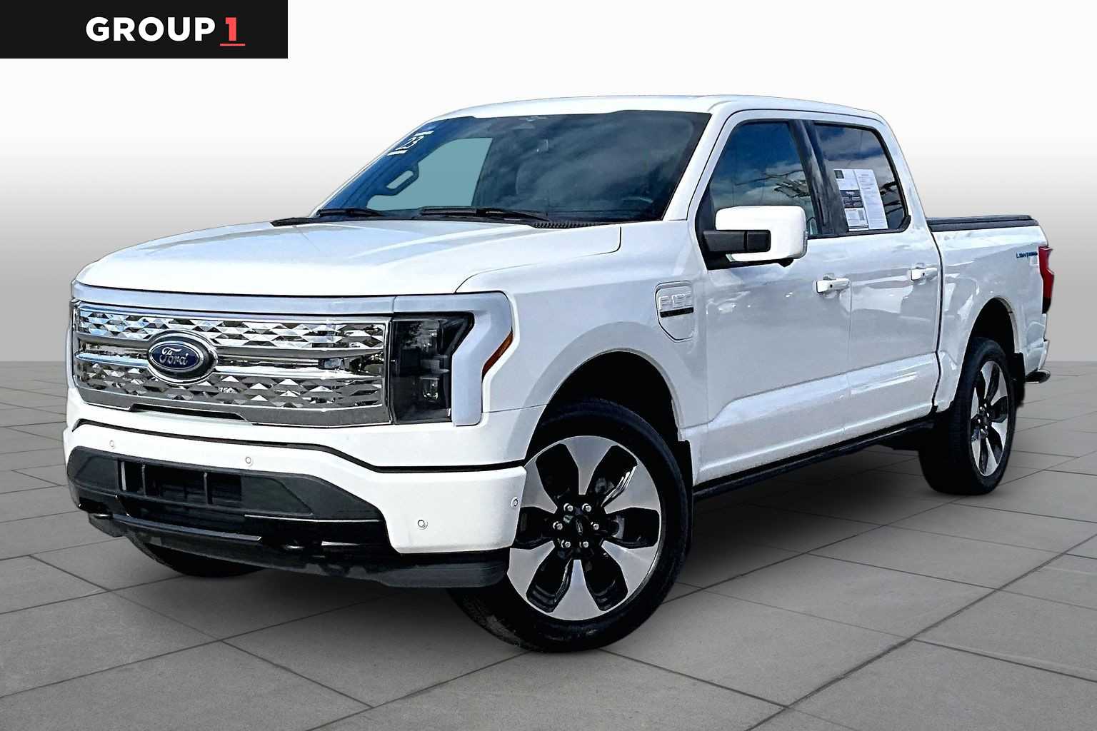  2023 Ford F-150 Lightning Platinum SuperCrew AWD   
