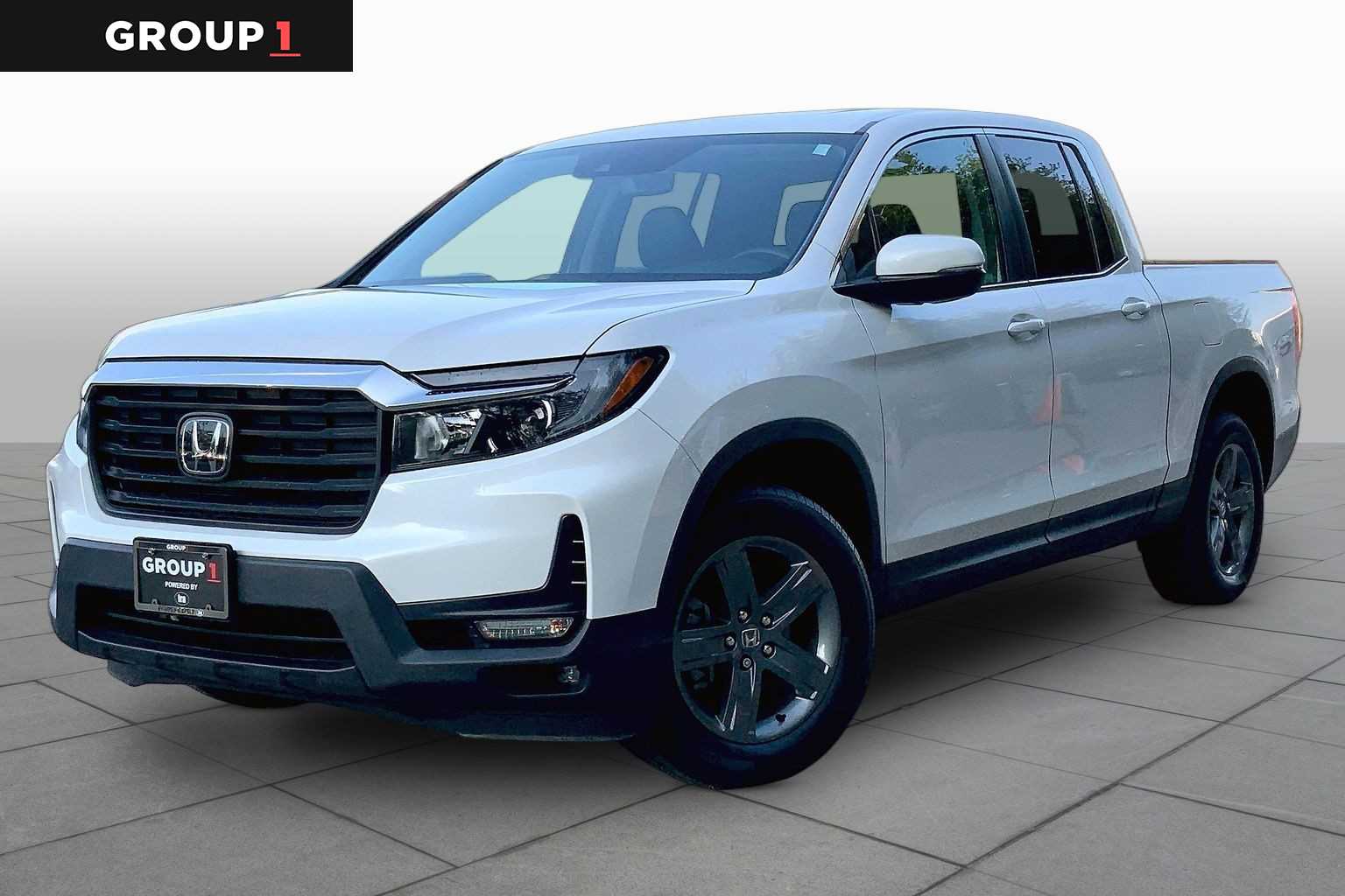 Platinum White Pearl 2023 Honda Ridgeline RTL AWD Pickup Truck All-Wheel Drive 9-Speed Automatic