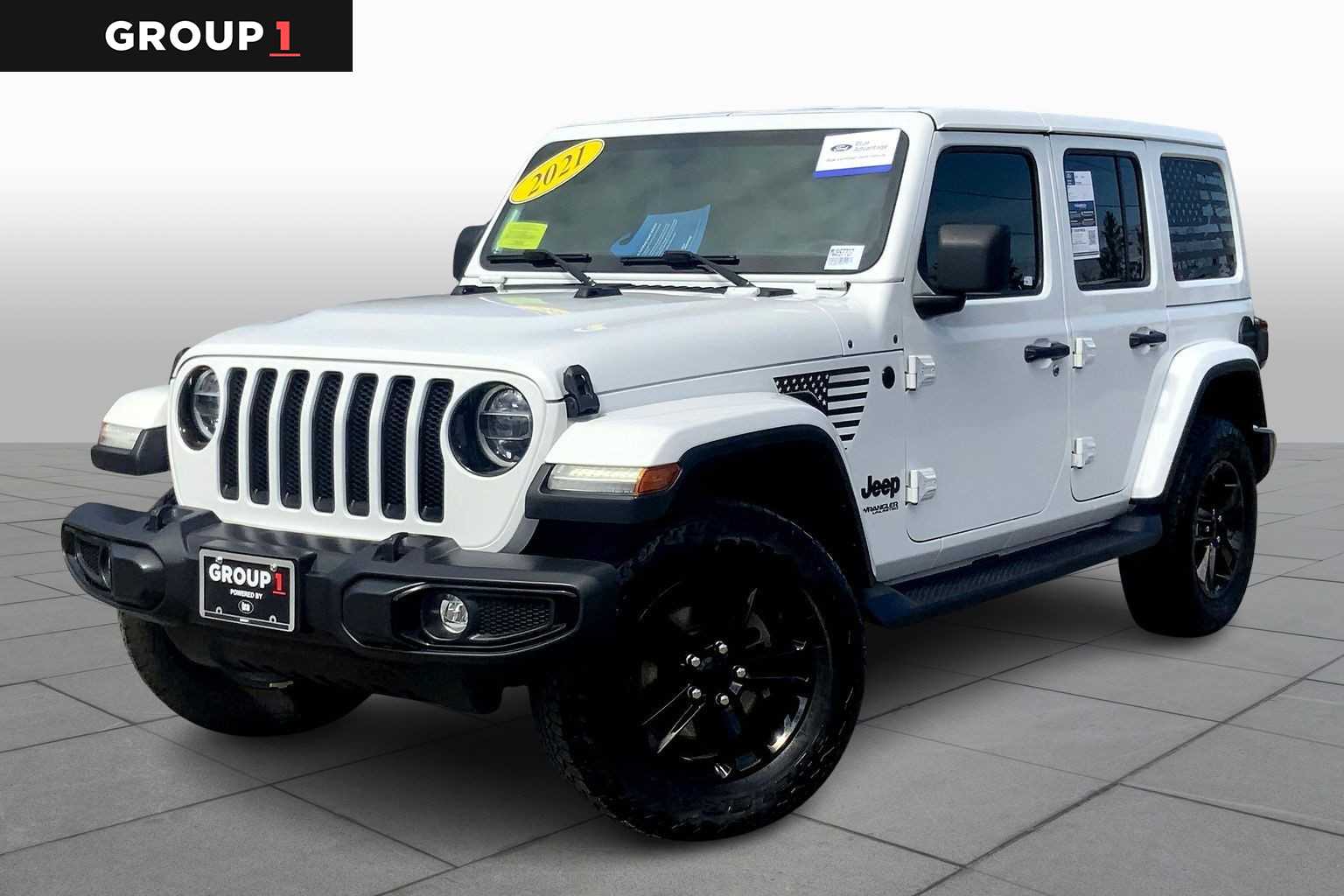 Bright White Clearcoat 2021 Jeep Wrangler Unlimited Sahara Altitude 4WD SUV / Crossover Four-Wheel Drive 8-Speed Automatic