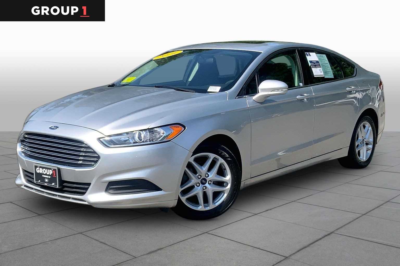 Ingot Silver 2016 Ford Fusion Sedan Front-Wheel Drive 6-Speed Automatic