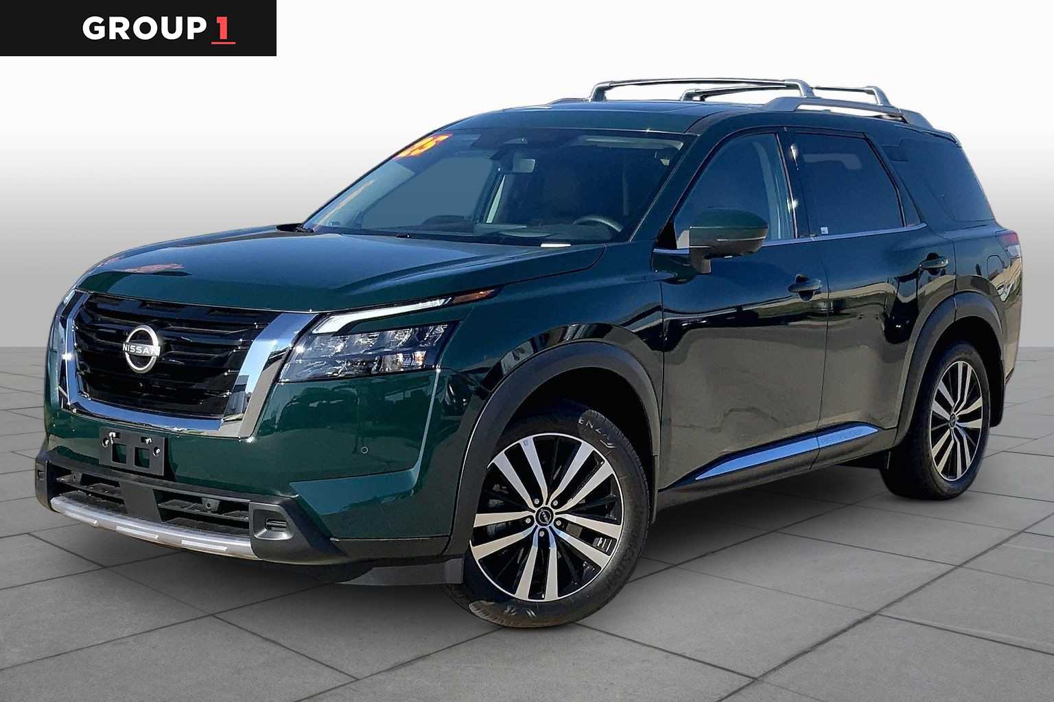 Black (Obsidian Green Pearl) 2025 Nissan Pathfinder SUV / Crossover Front-Wheel Drive 9-Speed Automatic