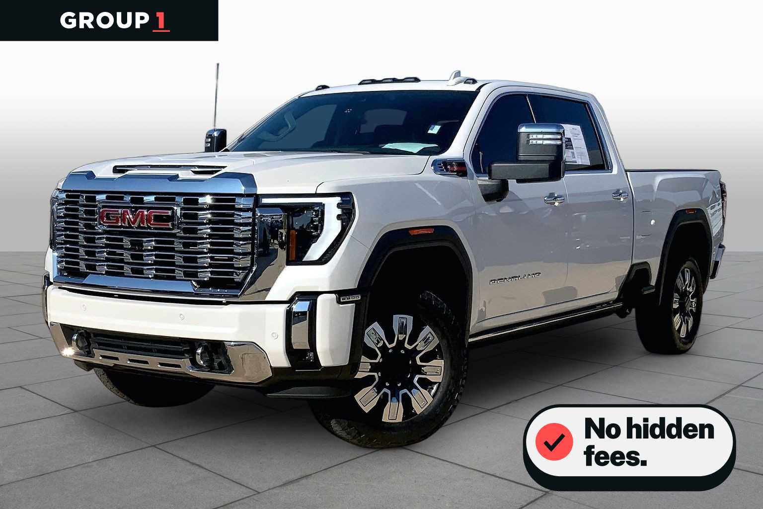 White Frost Tricoat 2025 GMC Sierra 2500HD Pickup Truck Four-Wheel Drive Automatic