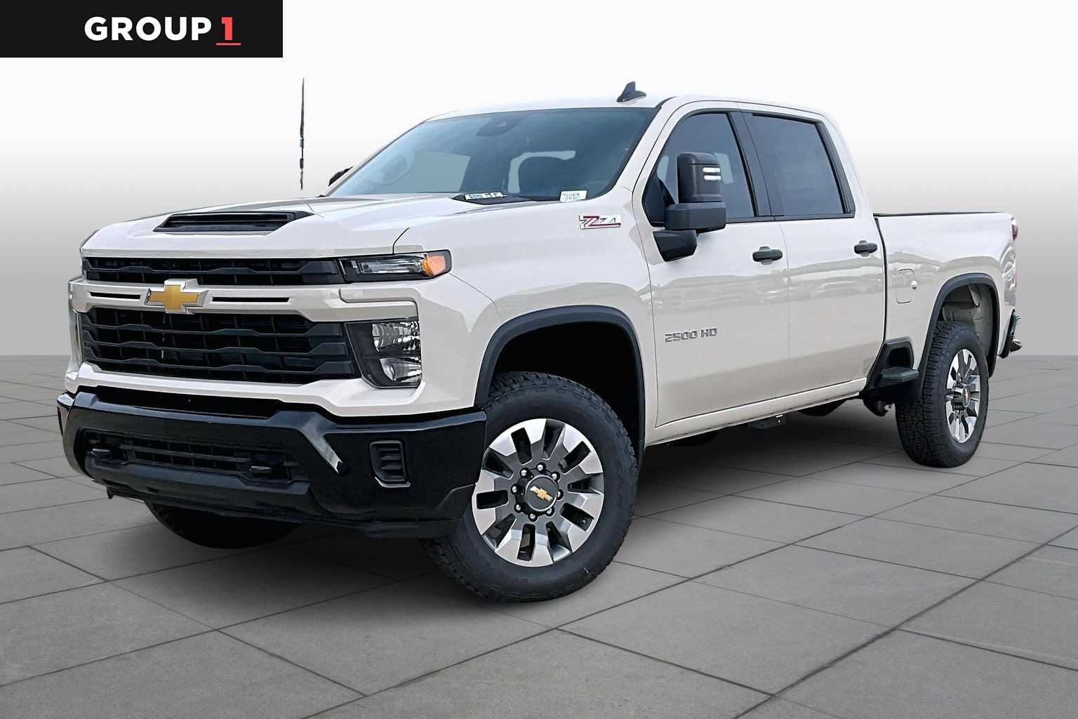 2026 Chevrolet Silverado 2500HD Custom Crew Cab 4WD