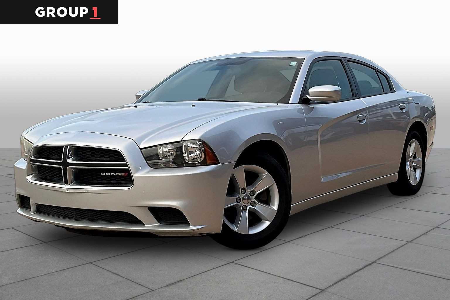 Bright Silver Metallic 2012 Dodge Charger SE RWD Sedan Rear-Wheel Drive 5-Speed Automatic