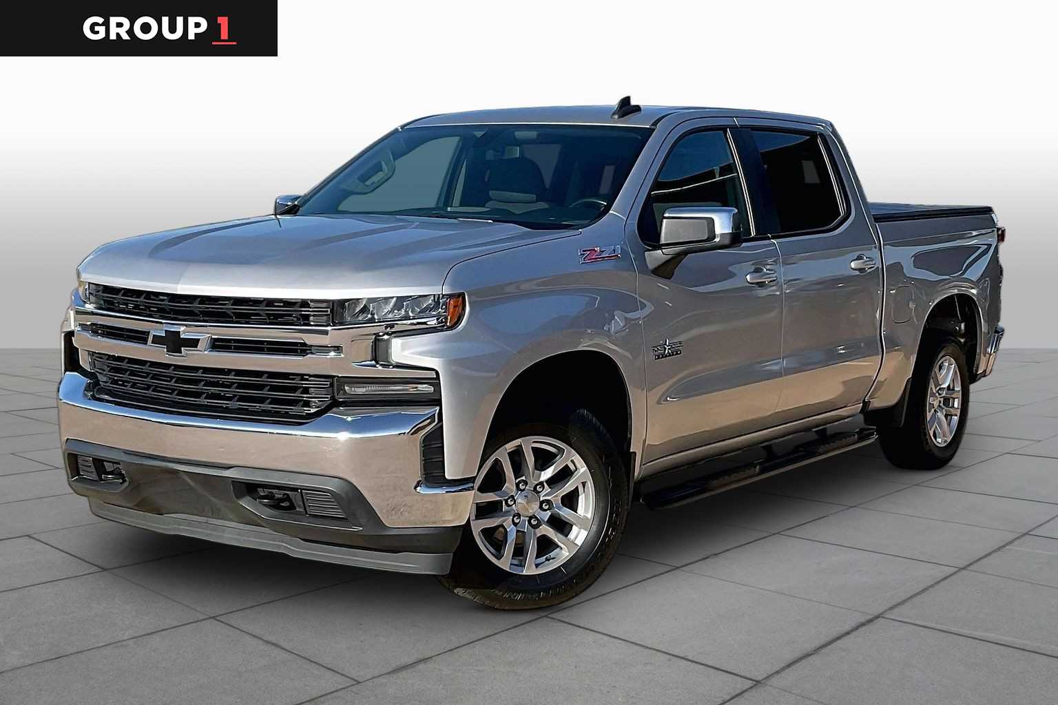 Silver Ice Metallic 2019 Chevrolet Silverado 1500 Pickup Truck Four-Wheel Drive 8-Speed Automatic