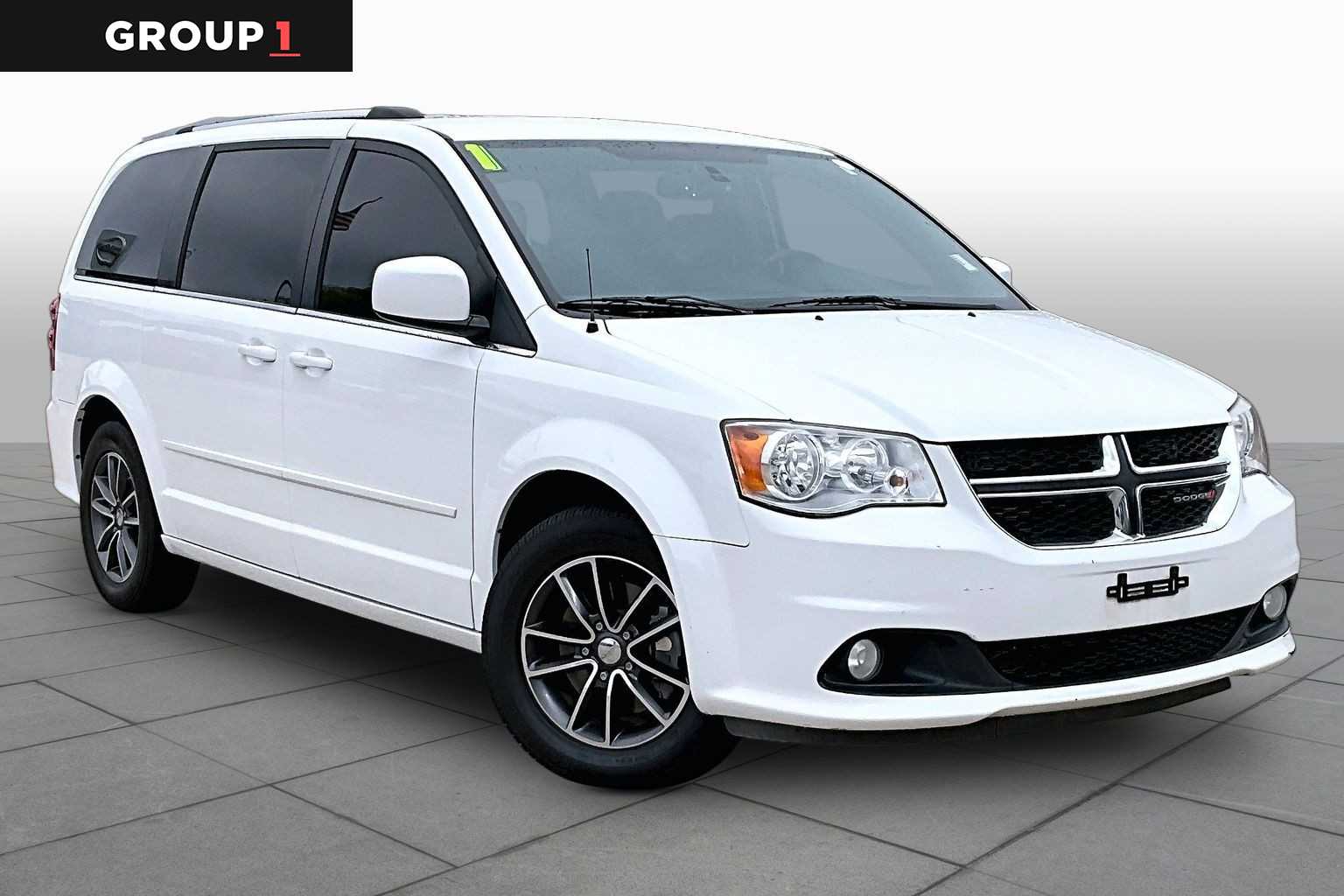 Bright White Clearcoat 2016 Dodge Grand Caravan SXT Plus FWD Minivan Front-Wheel Drive 6-Speed Automatic