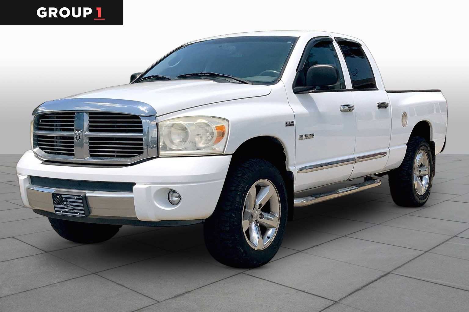 Bright White 2008 Dodge RAM 1500 Laramie Quad Cab 4WD Pickup Truck Four-Wheel Drive 5-Speed Automatic