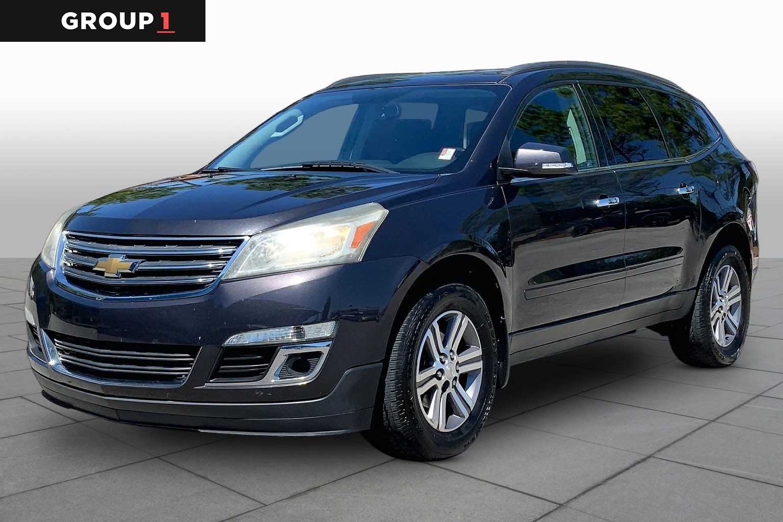 Pre-Owned 2016 Chevrolet Traverse LT