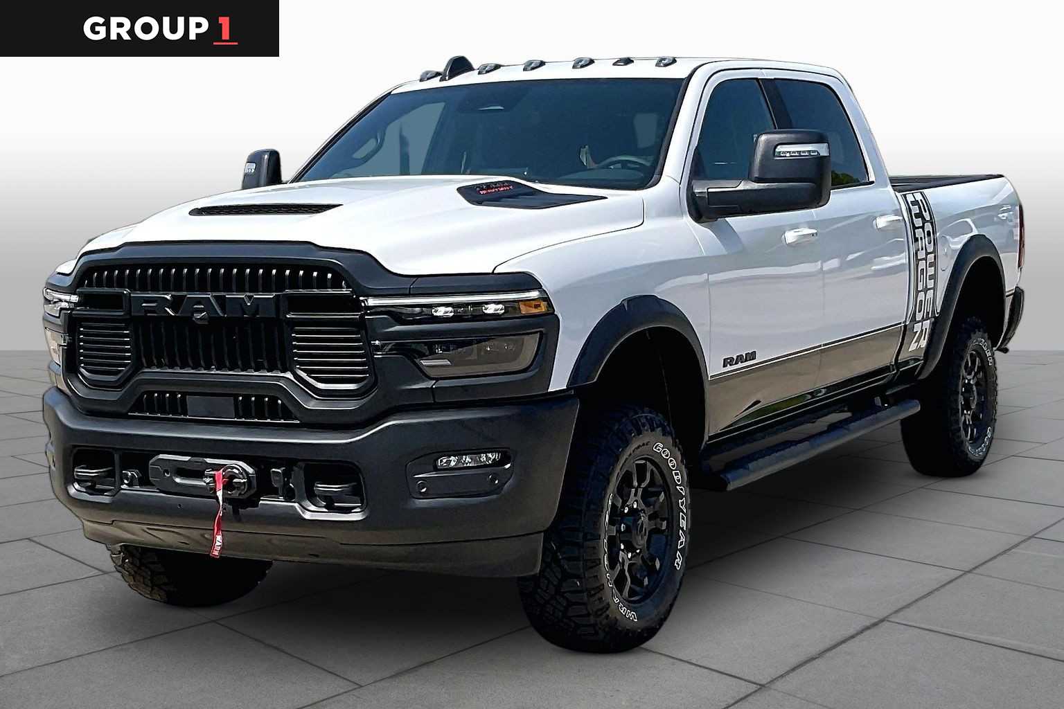 Bright White Clearcoat 2026 RAM 2500 Pickup Truck Four-Wheel Drive 8-Speed Automatic