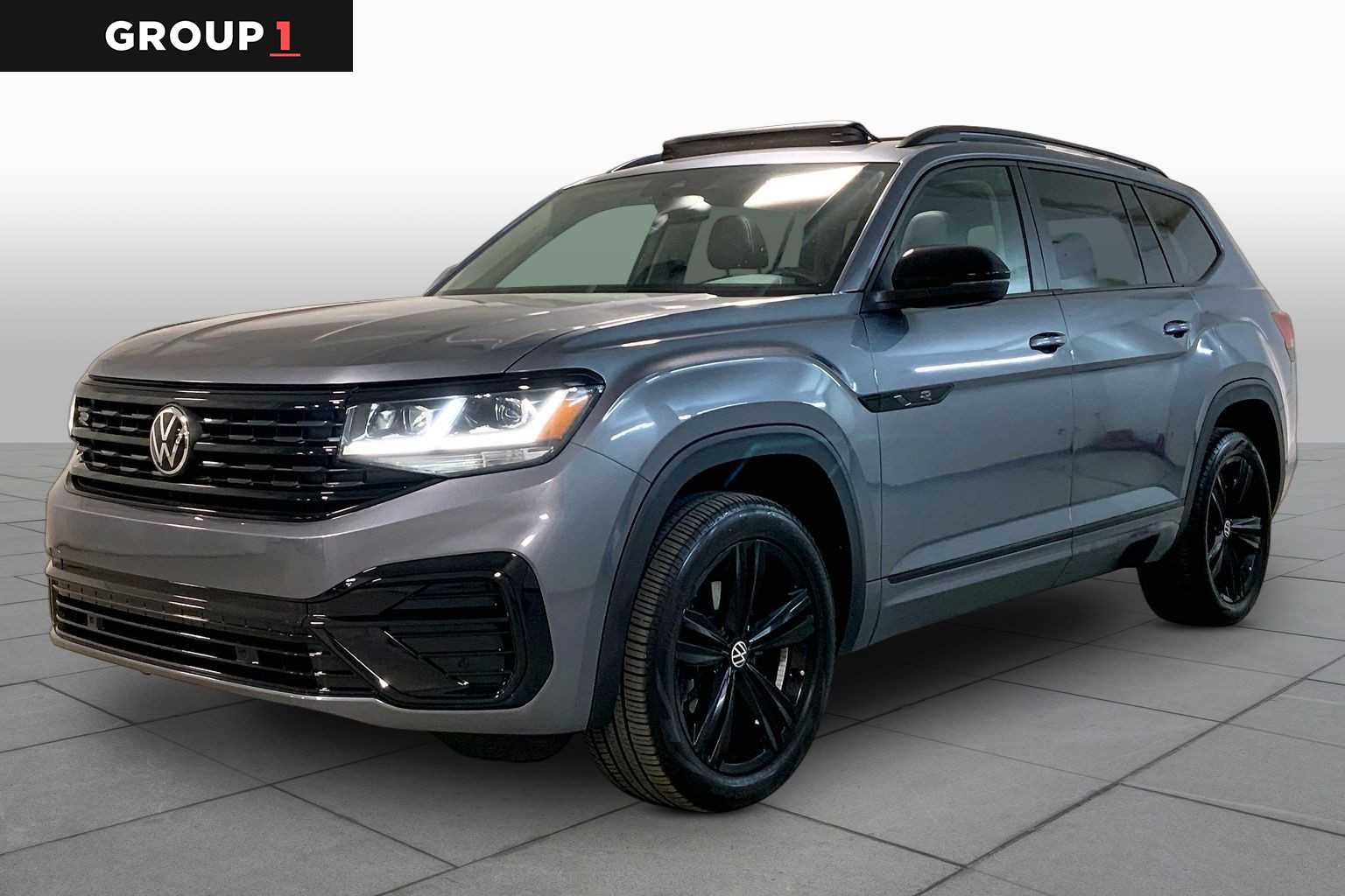 Platinum Gray Metallic 2023 Volkswagen Atlas 3.6L SEL R-Line Black 4Motion AWD SUV / Crossover All-Wheel Drive 8-Speed Automatic