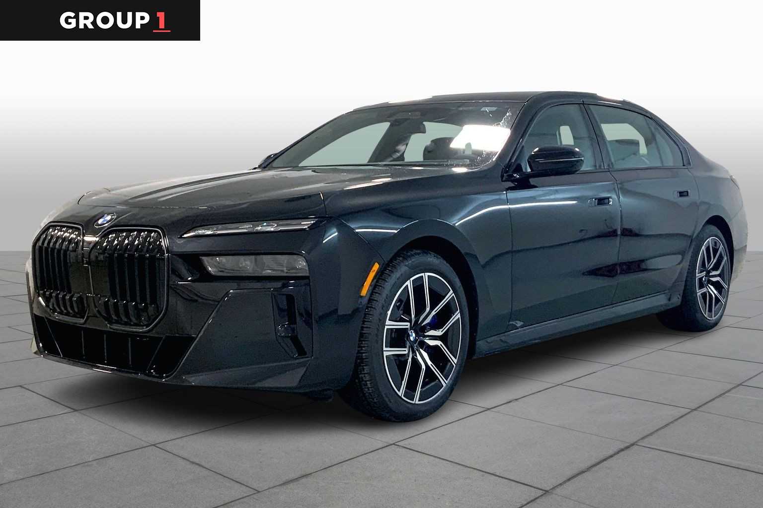 Black Sapphire Metallic 2026 BMW 7 Series Sedan All-Wheel Drive 8-Speed Automatic