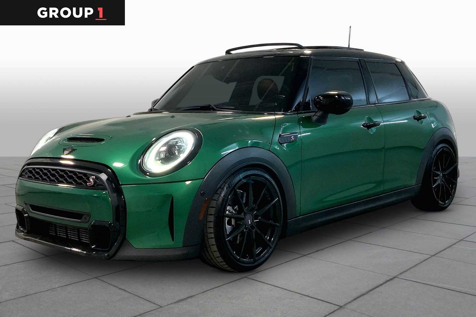 2024 MINI Cooper S 4-Door Hatchback FWD